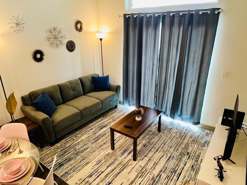 Downtown Apt Free Parking - Pool - Gym - Fully Kitchen Houston Exterior foto